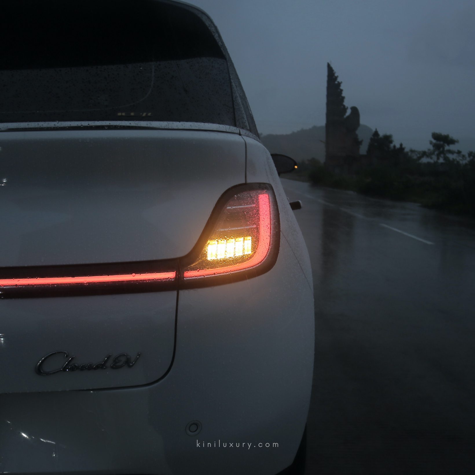 Wuling Cloud Pro EV — 5