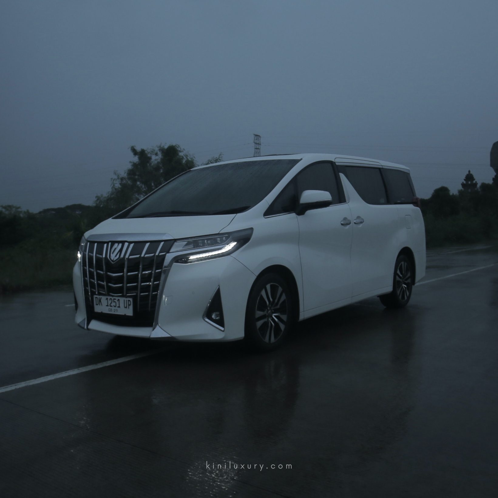 Toyota Alphard Facelift